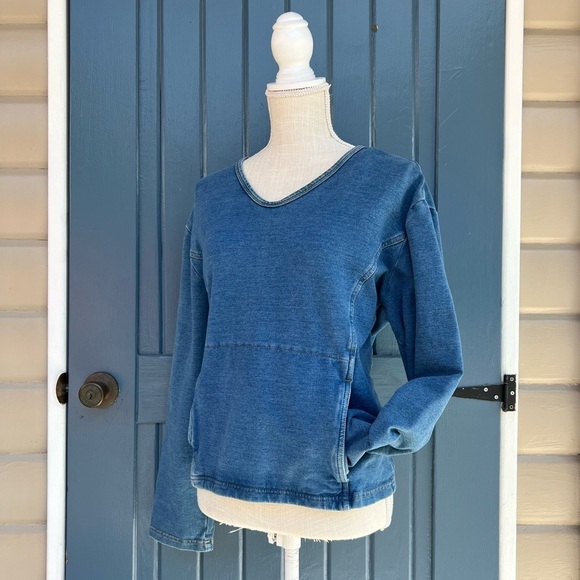 J.Jill Denim Sweatshirt V Neck with Women Size Small - Picture 1 of 7
